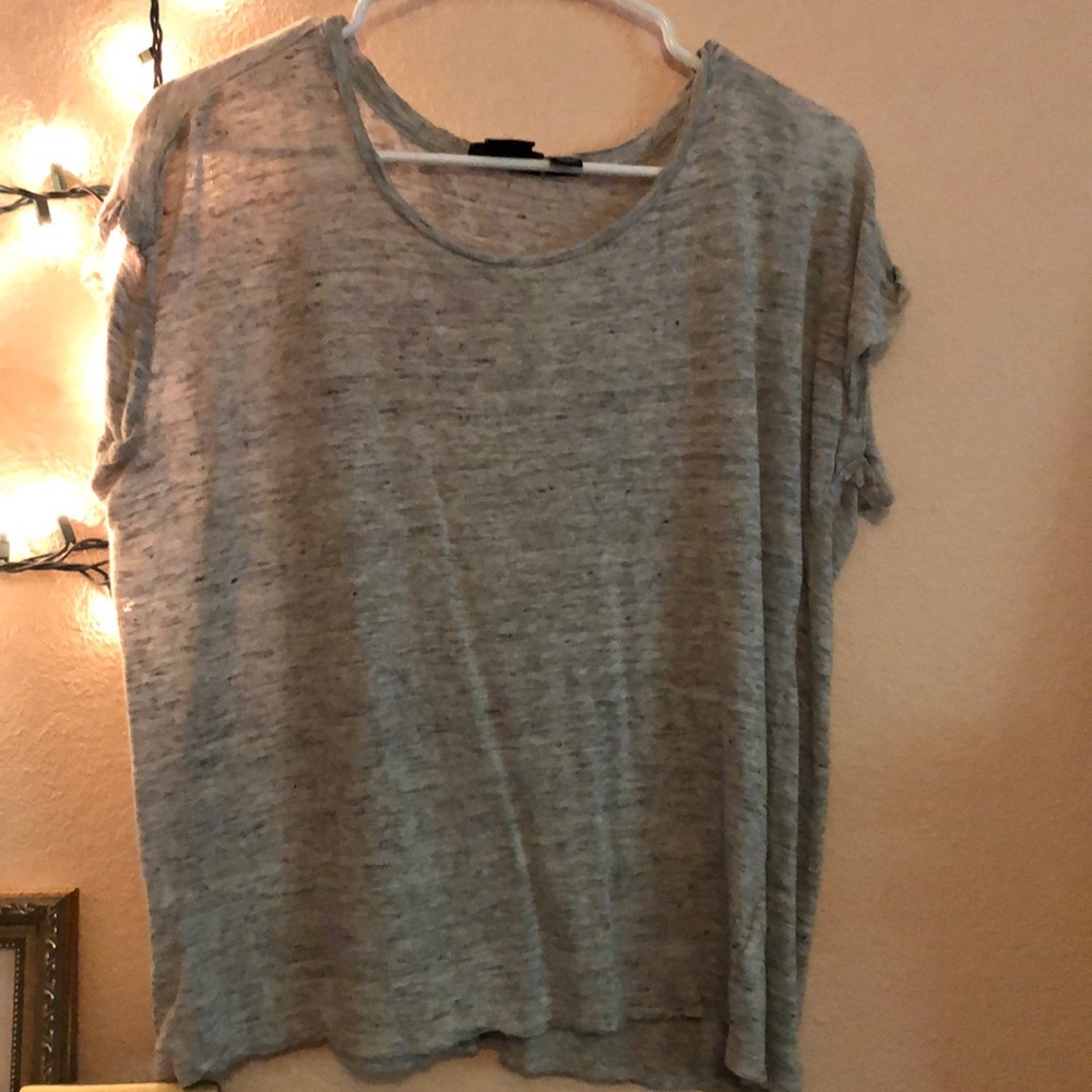 Gray top